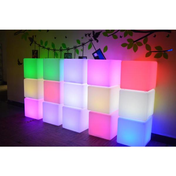 Nenko Interactive - Glow cube